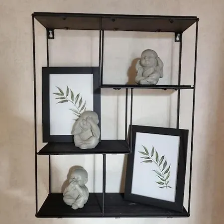 בית נופש Jolie Maison De Garde Barriere Dans Un Jardin Clos